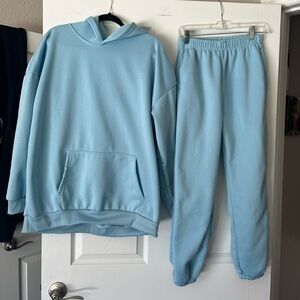 NWOT Blue Sweatshirt and Pants Set
